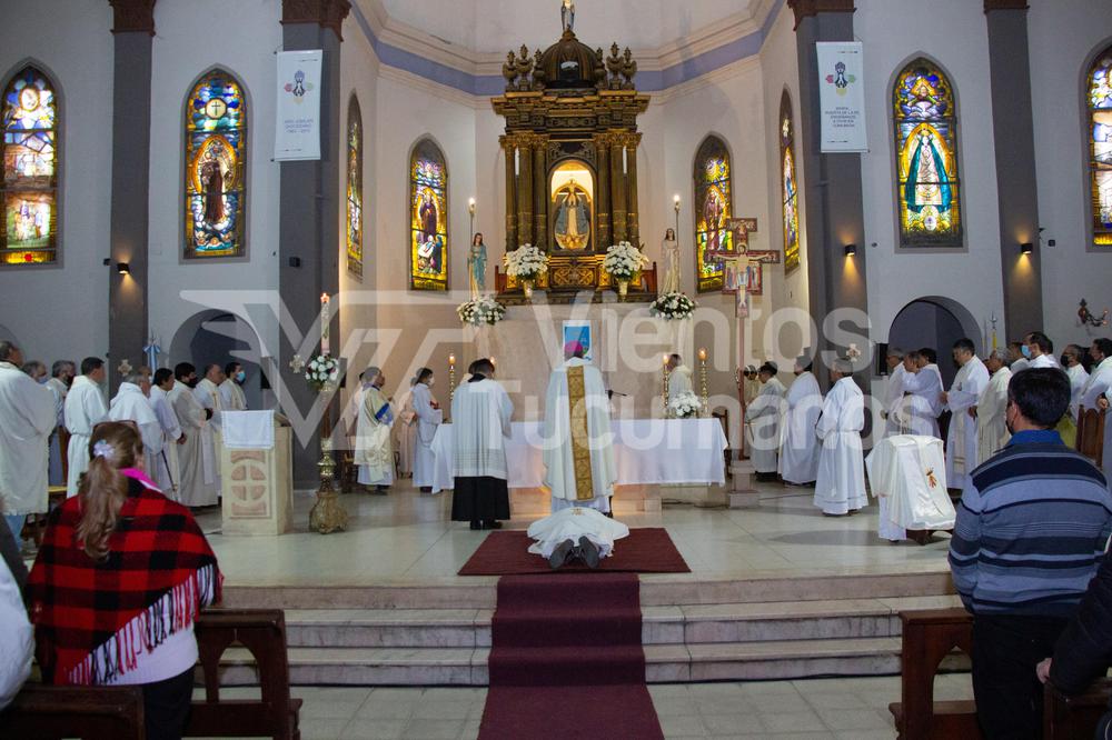 Picsart_22-05-21_01-58-02-457