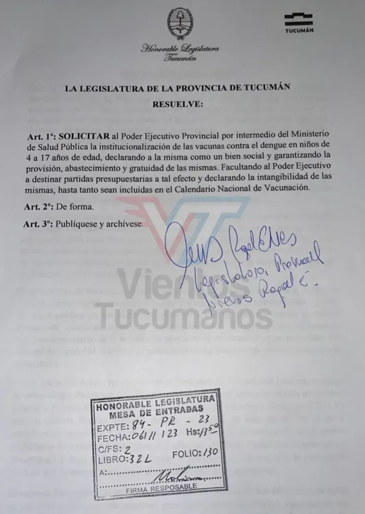 2E04515E-2A93-4E55-860B-C483A335ACAC