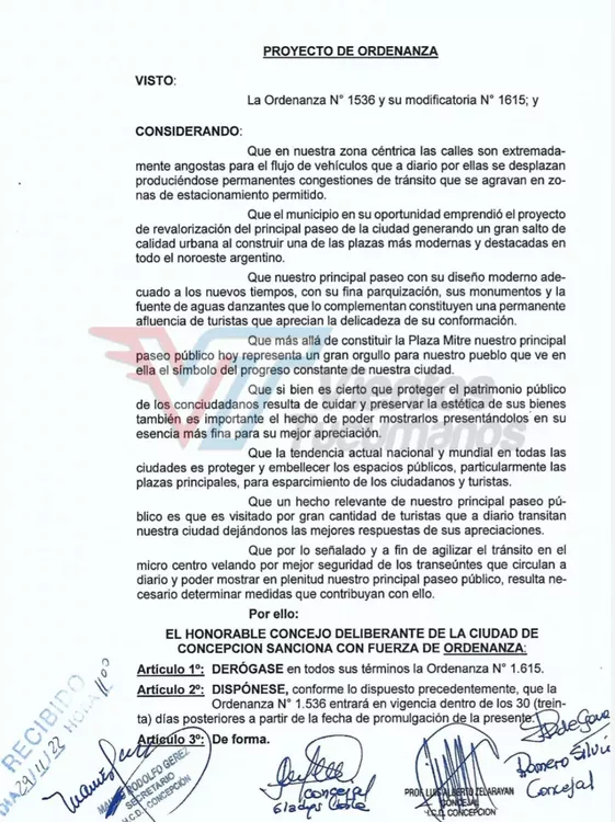 Picsart_22-12-02_14-21-34-633