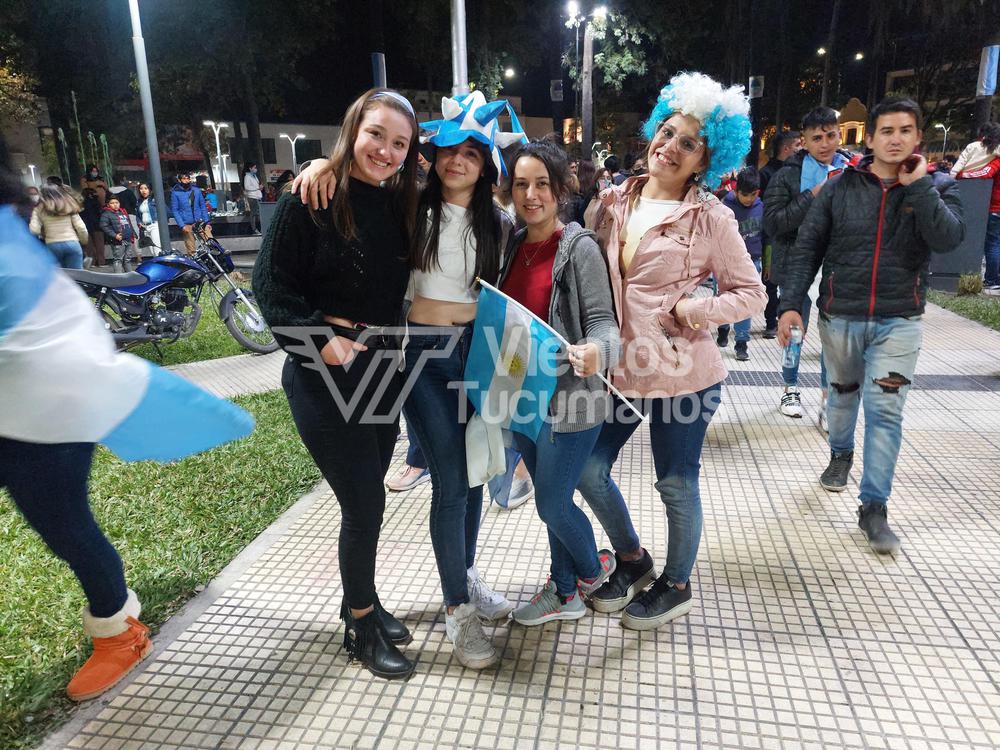 PicsArt_07-11-01.07.13