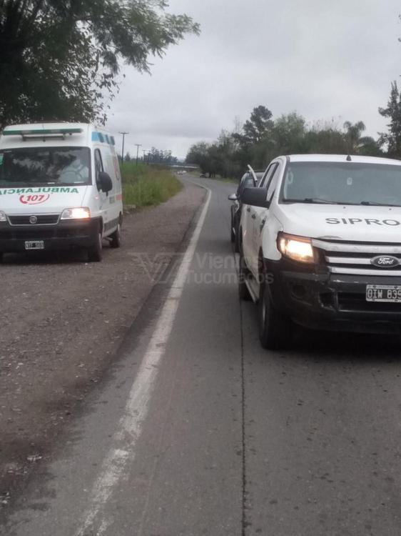 PicsArt_04-27-12.10.51