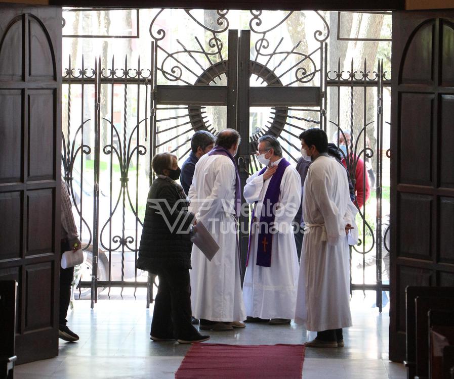 PicsArt_05-26-12.36.14