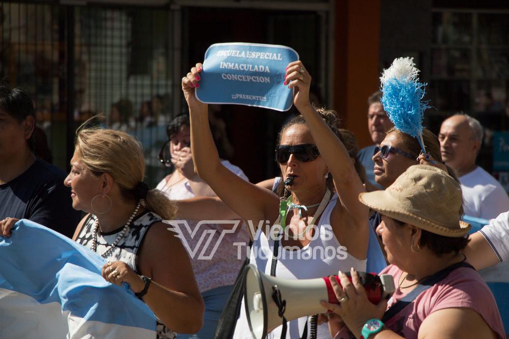 PicsArt_03-03-01.42.34