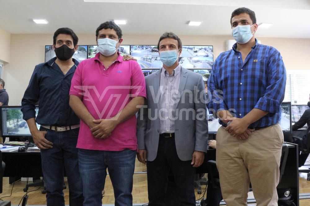 PicsArt_10-14-06.32.17