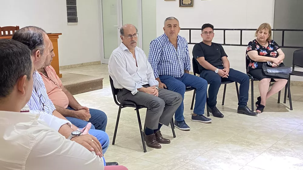 3F8F8707-3018-4D65-B3AC-094184F602ED