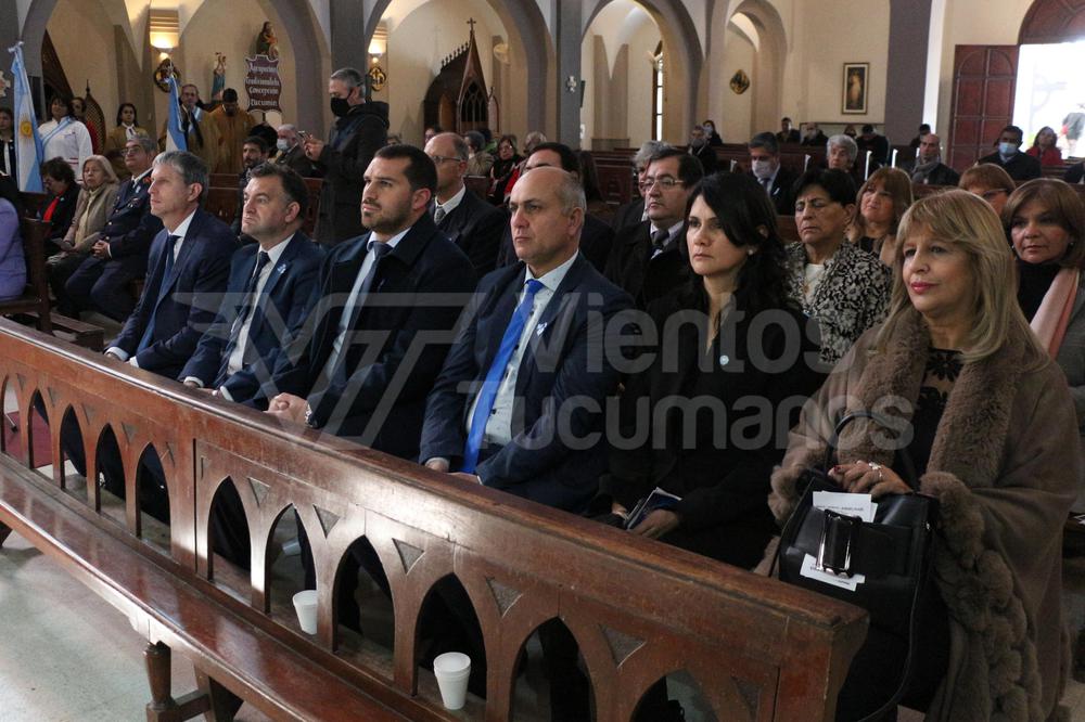 Picsart_22-07-09_12-53-44-808