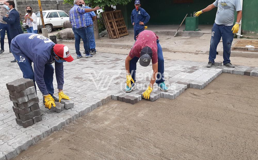 obras barrio municipal adoquín adoquinado