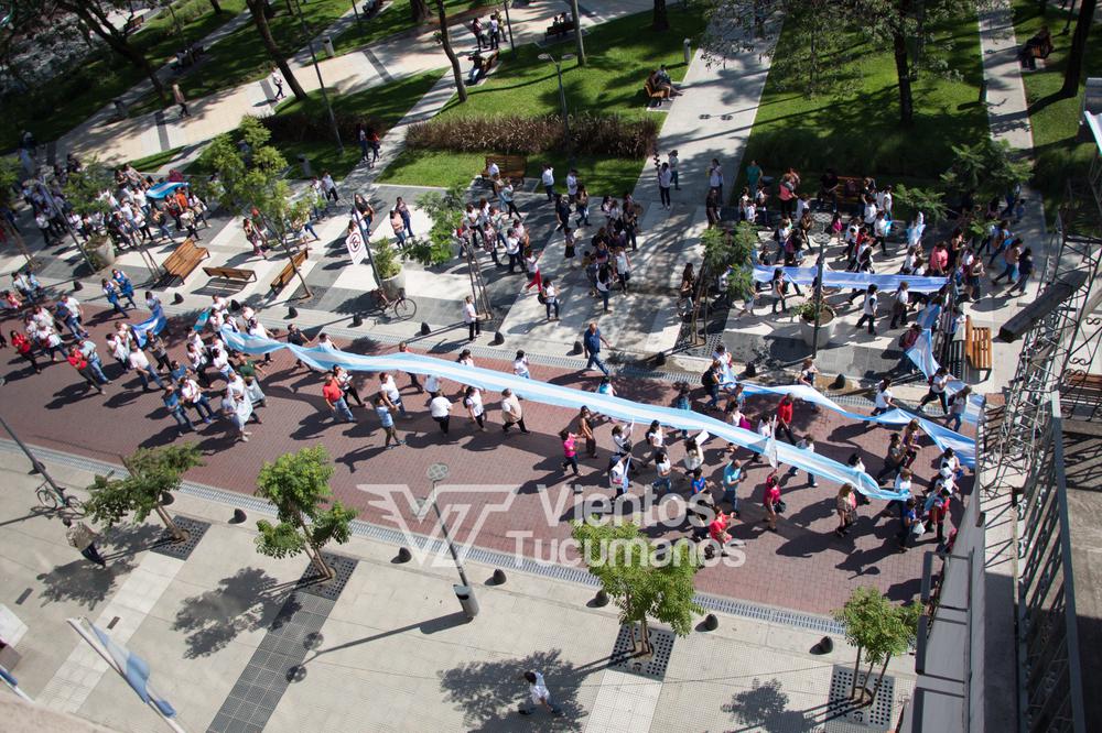 PicsArt_03-03-01.41.21