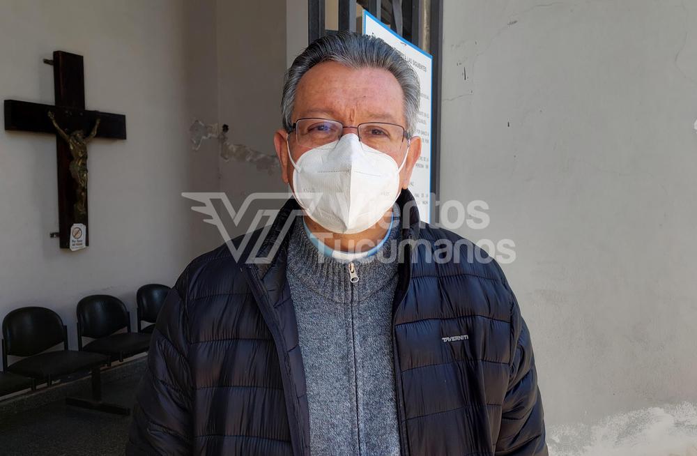 Padre sacerdote Fabián Brito