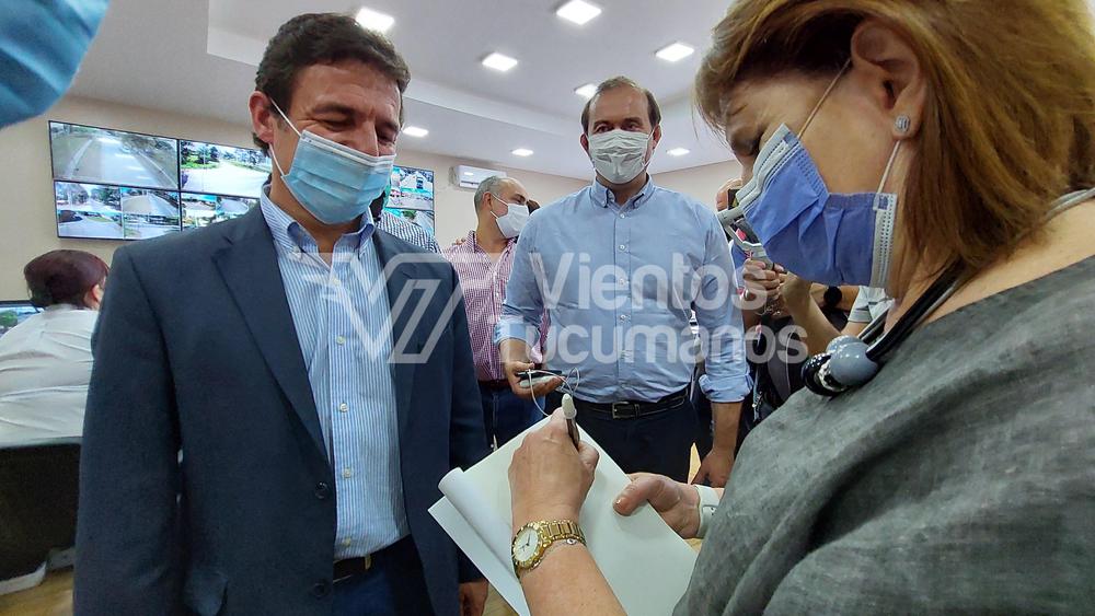 PicsArt_10-18-06.24.53