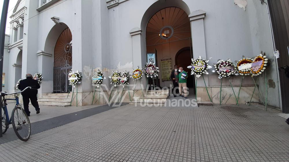 PicsArt_05-26-09.00.59