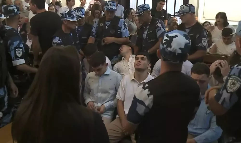 6C44F2AF-1BDA-48BF-B66F-C9D2A6ADE06D