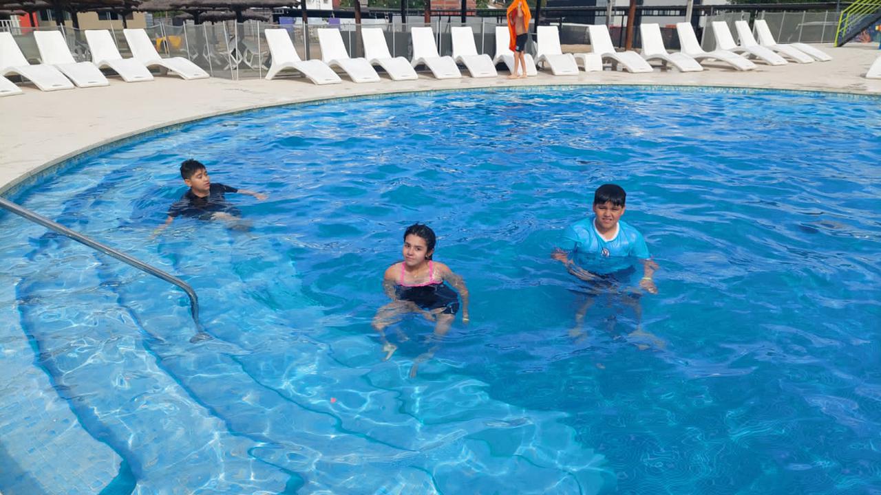 b8063aaa-ea07-436d-b075-b318220bdba1