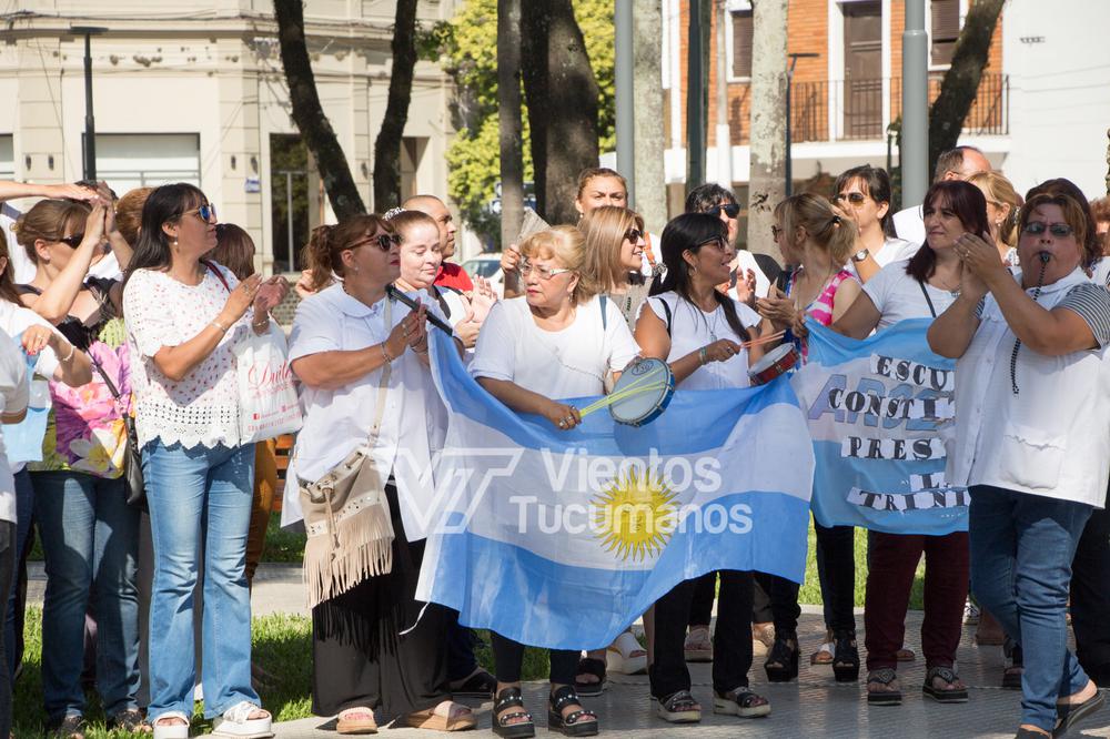 PicsArt_03-03-01.38.27