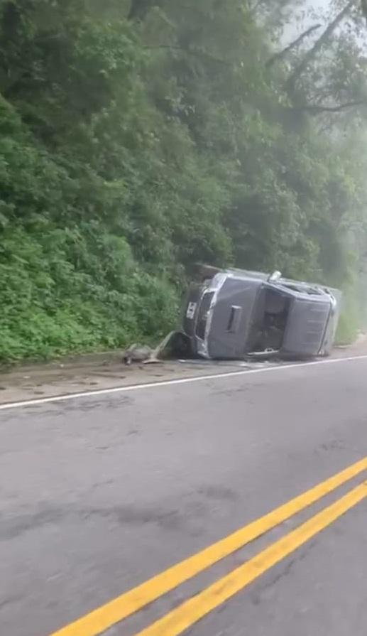 camioneta-volco-trayecto-valles-834134-161721