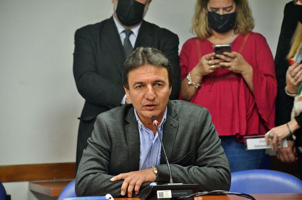 Diputado Roberto Sánchez