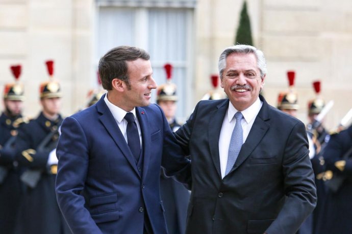 albeto y macron
