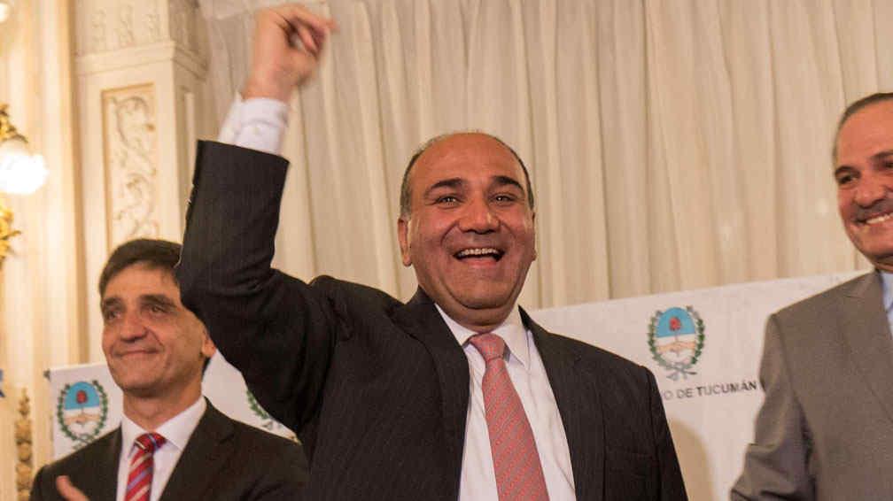 Manzur festejando