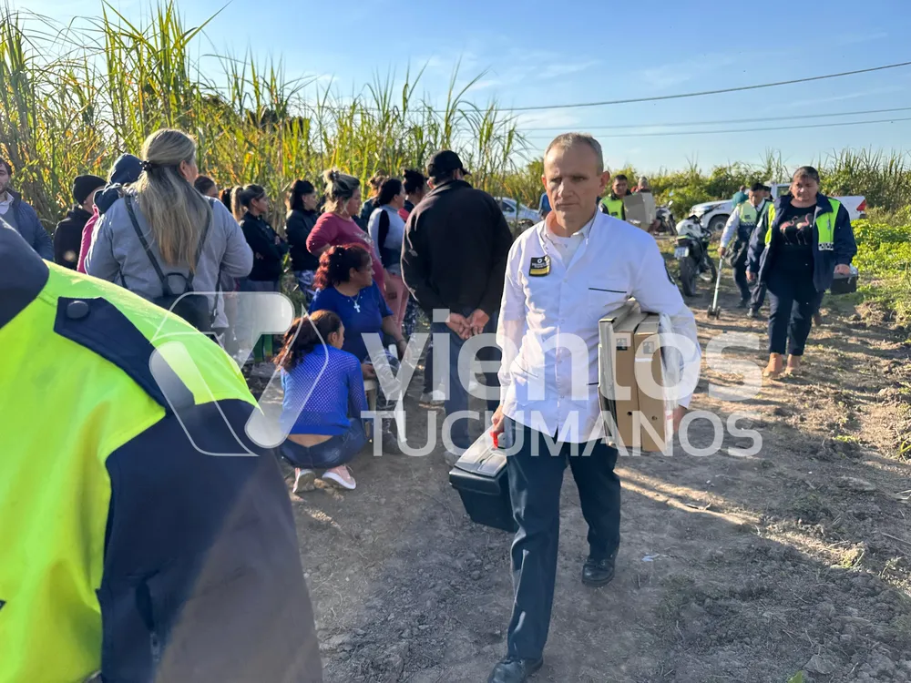 DADE3FB0-3479-4681-85FA-E54A3EA6057C