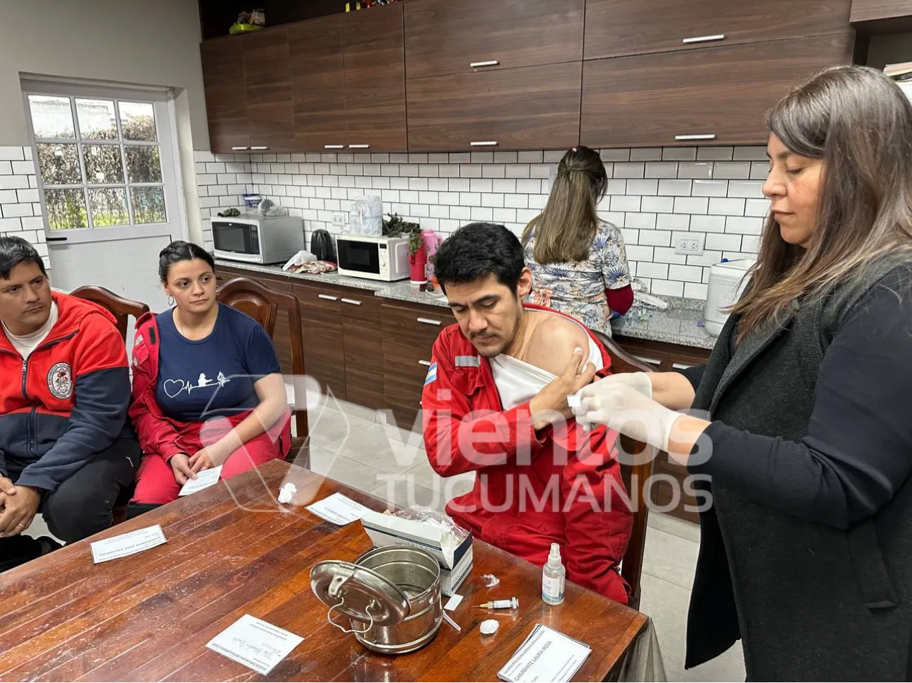 E3F0C85F-8A21-4818-BA5B-48F492728F98