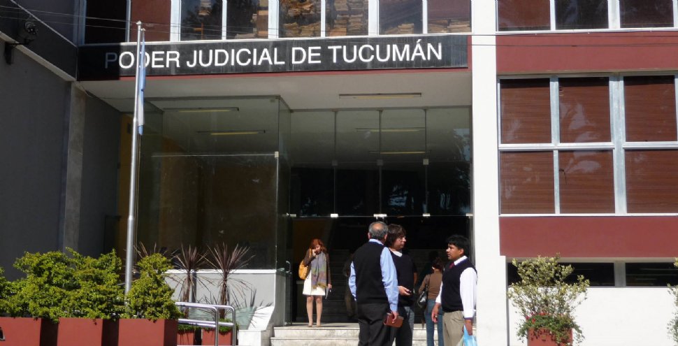 Tribunales