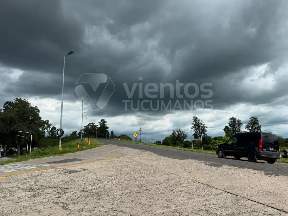 lluvia nubes tormenta el tiempo