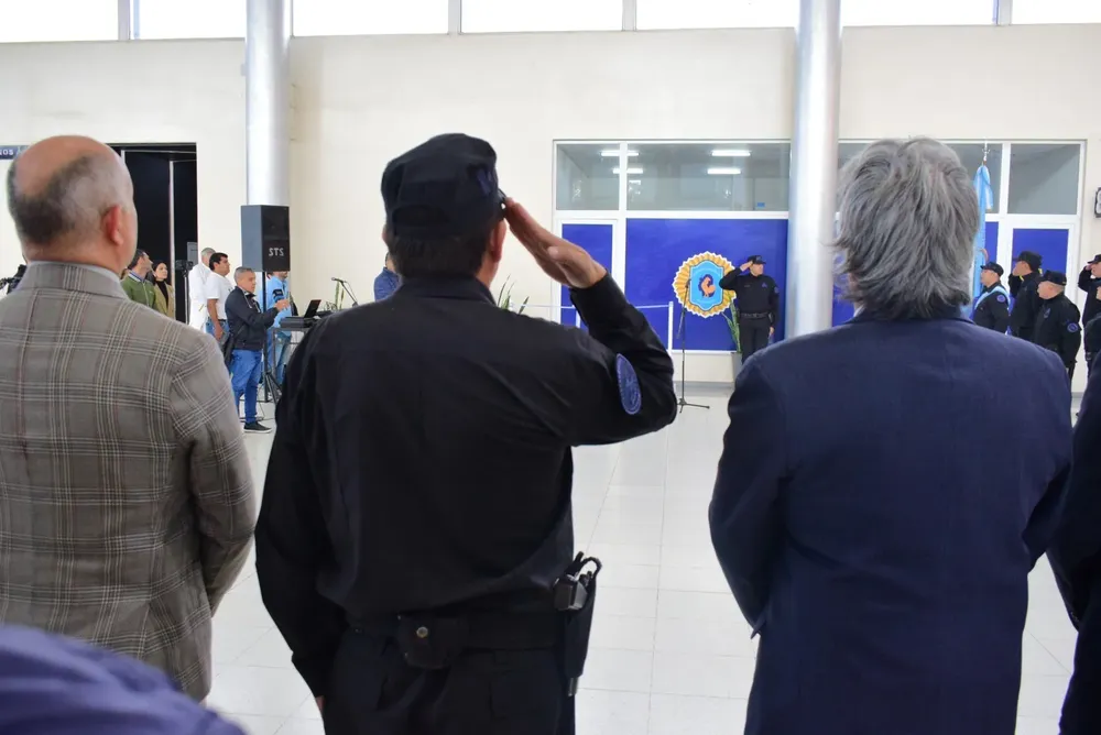 42b401d2-f2b3-4c5b-b879-b750356ad2a5