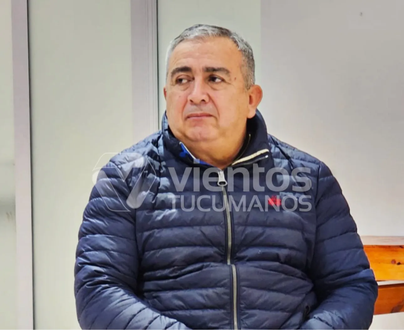 C3061B5A-6EFE-41BA-A8F8-004452F00DC1