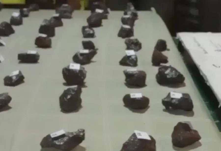 76079_meteoritos_santiago_mendoza