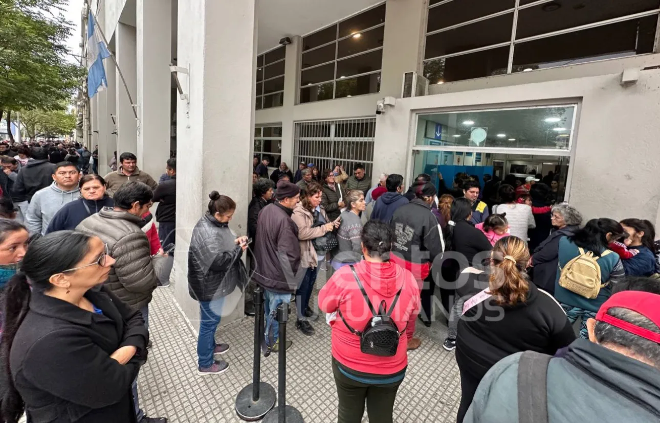 12A0CDA2-3DF9-4332-A23C-8BD5E2B1874E