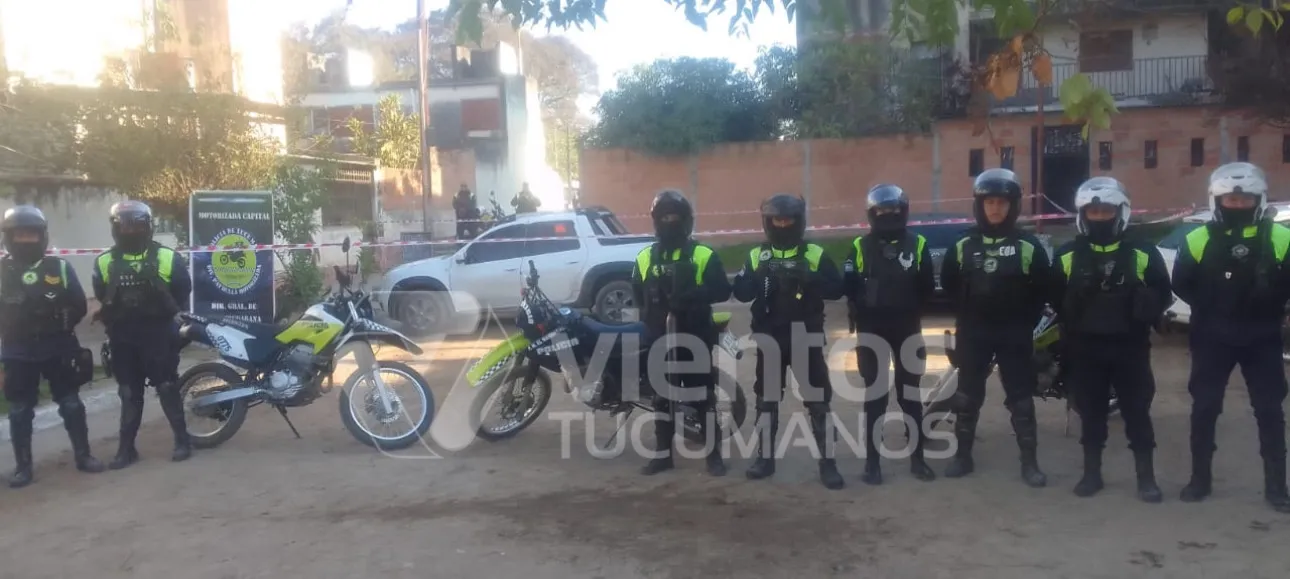 AE6E05EE-77F6-4D25-92E6-68494F16FA22