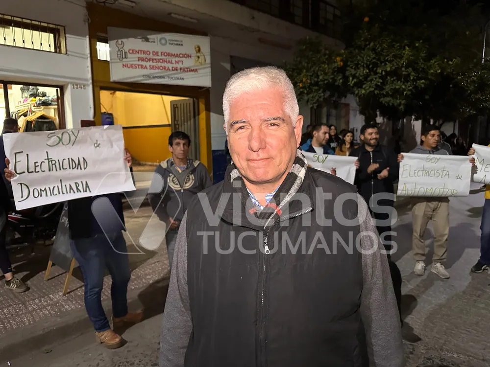 37DF4D87-DC49-425B-BF9E-4C94A16223C5