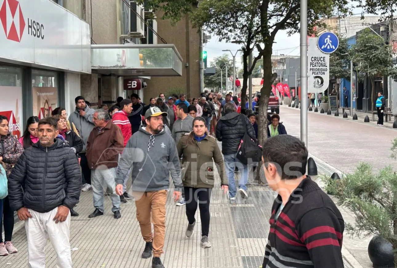 C146EDDB-E70D-48D2-A207-30B039463DFF