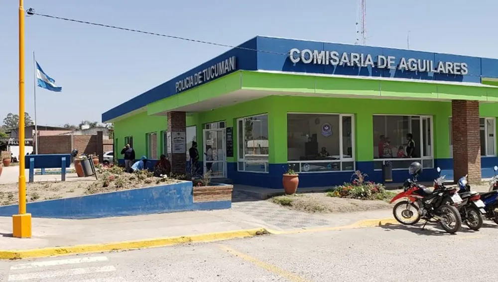 comisaria-aguilares-880990-001831