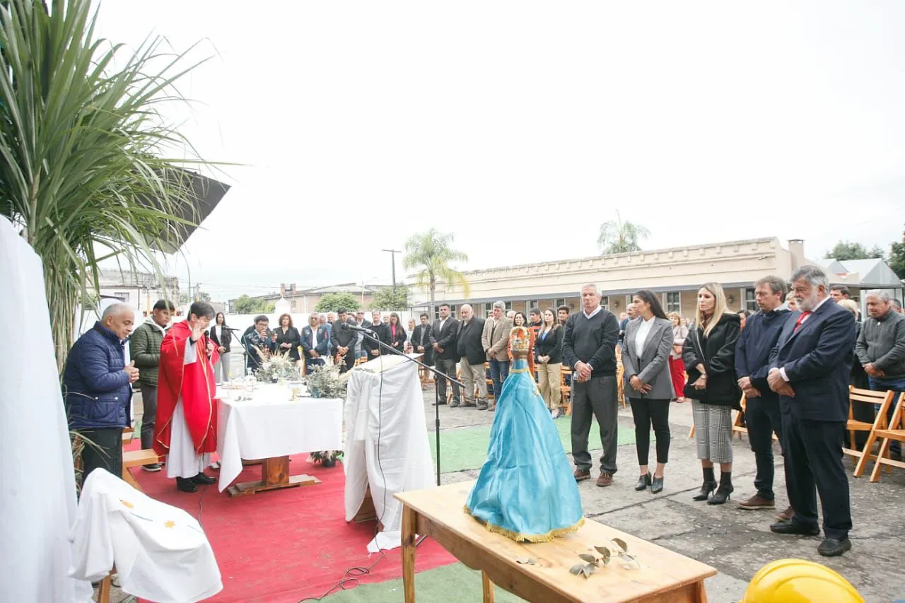 ac2224c3-fc51-44e8-b868-5b17842317a1