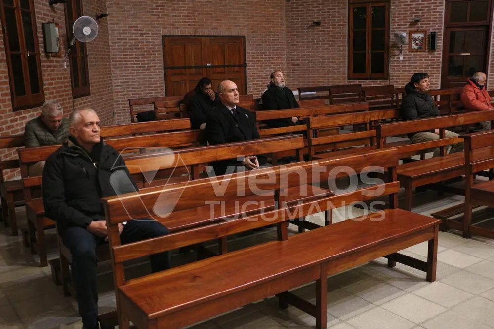 CDBBFEB4-51FC-4F44-894F-17473AAD3A7B