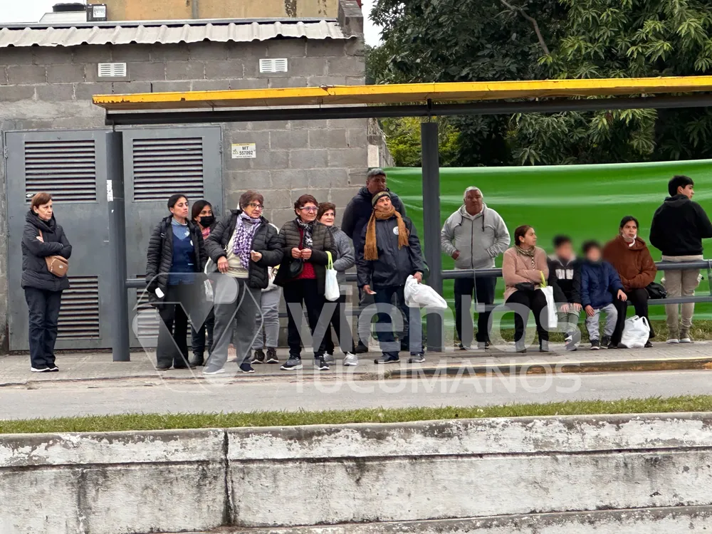 F20752DE-15BF-4C50-AE0B-5803AAEF15A6