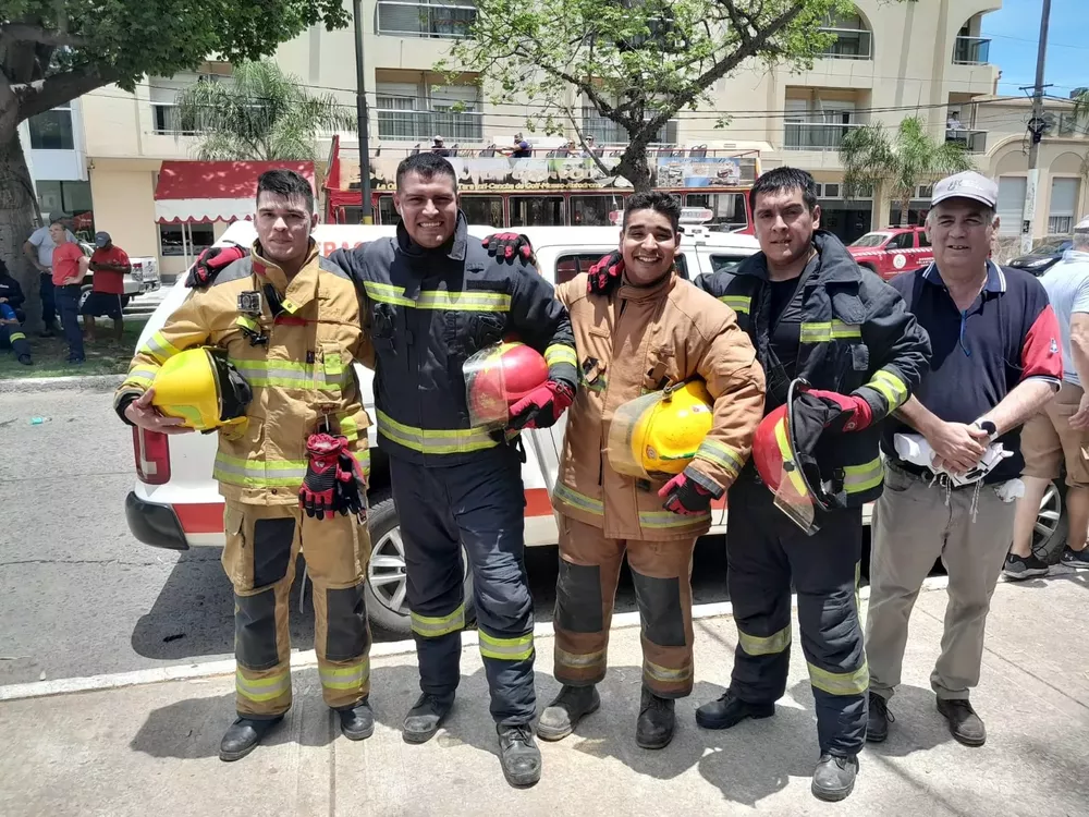 grupal masculino bomberos