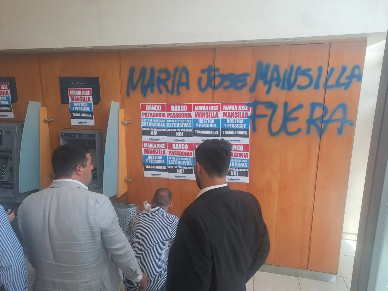 5bf4d443-a2dd-4465-8e76-80e19632c592