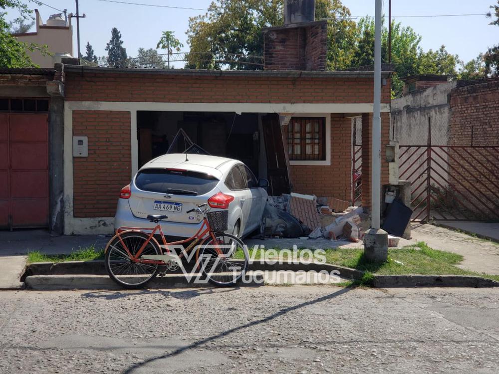 concepción choque auto casa calle francia