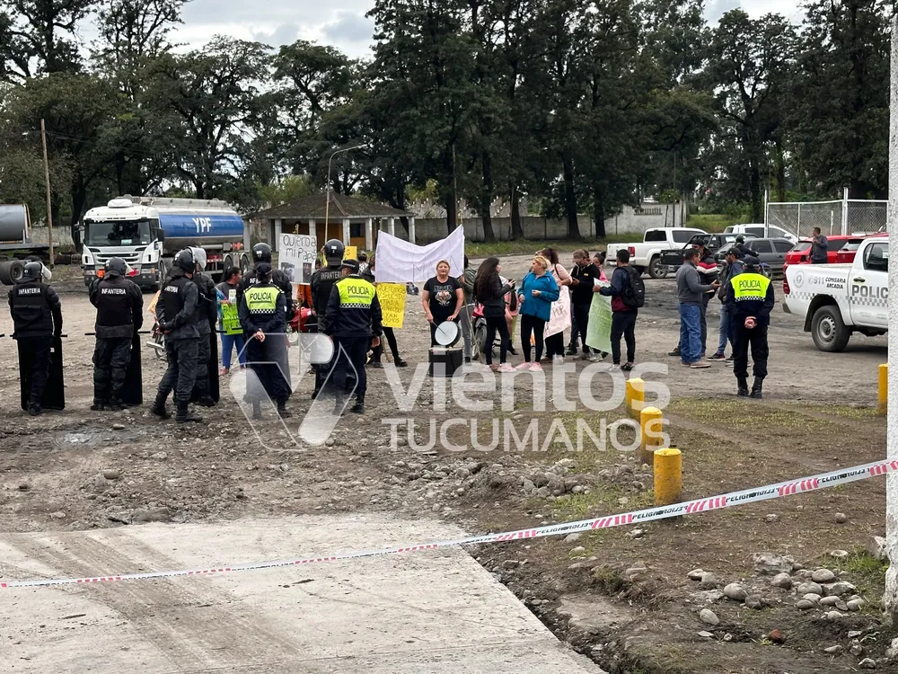 3A05C355-5753-4B77-BCBB-46233E3B8316