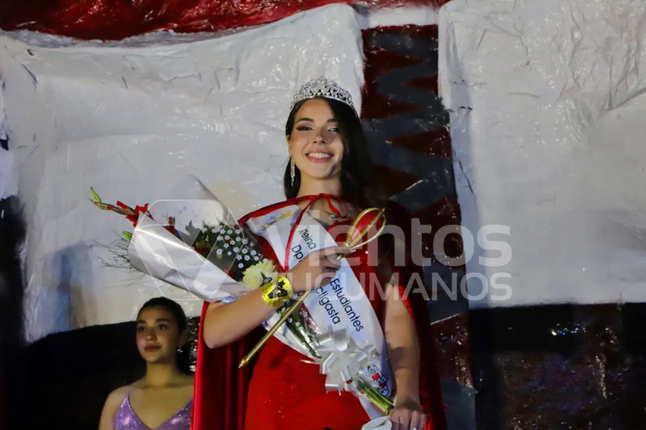 874DA772-CA11-40B8-8FF6-B037C3753C27