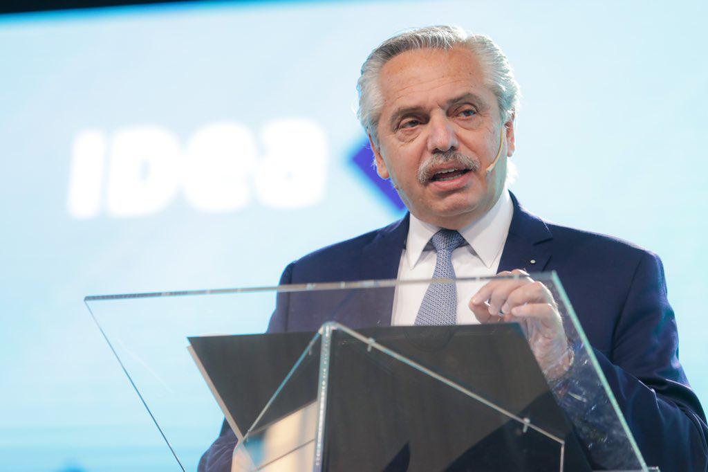 Alberto Fernández