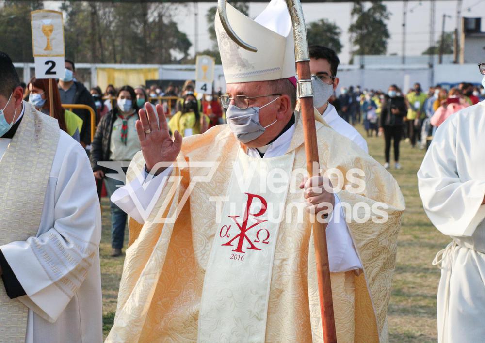 Monseñor Arzobispo Mario Antonio Cargnello