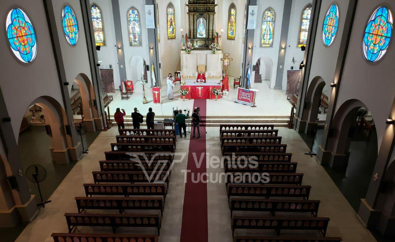 misa catedral iglesia