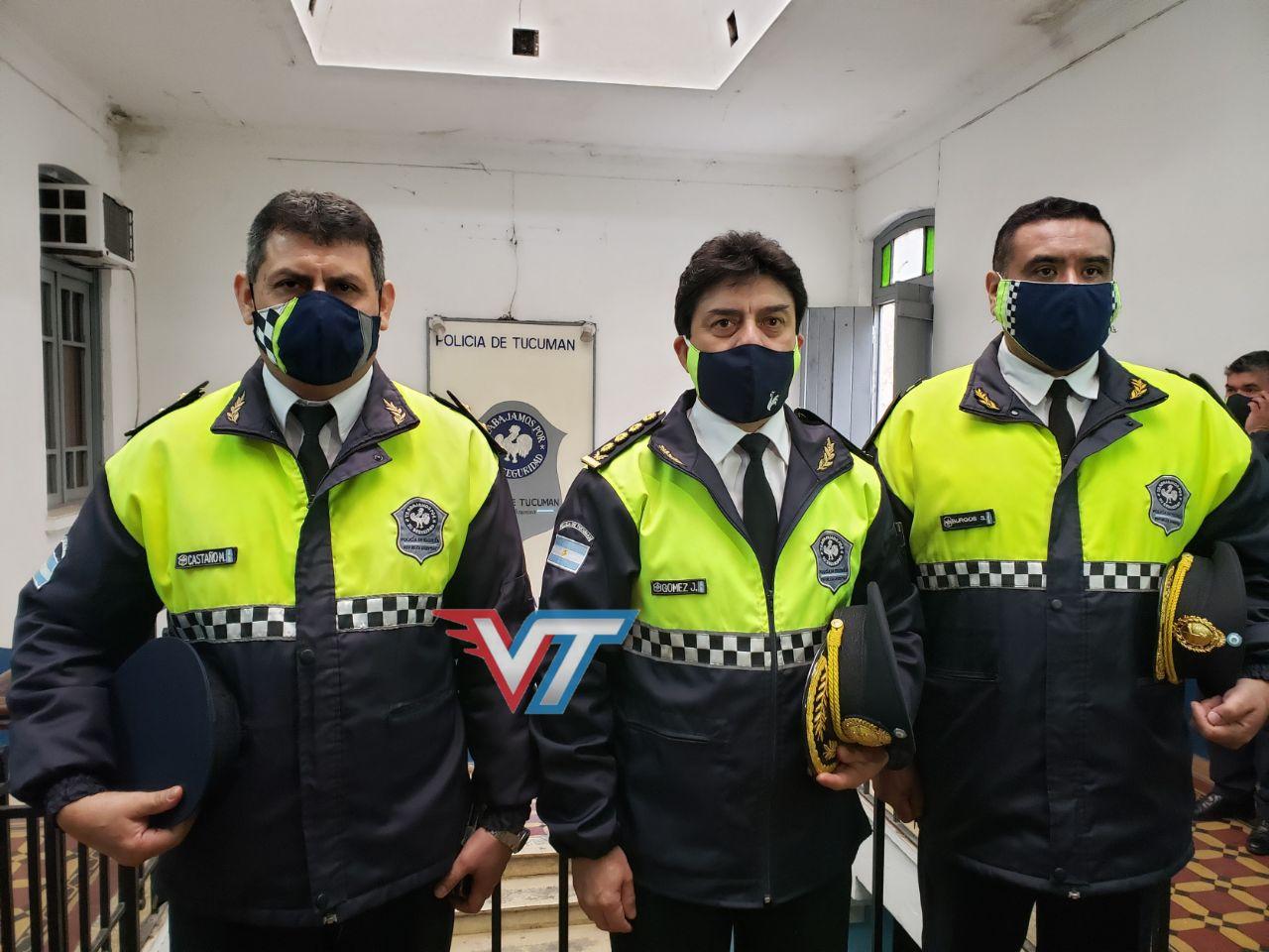 Policias