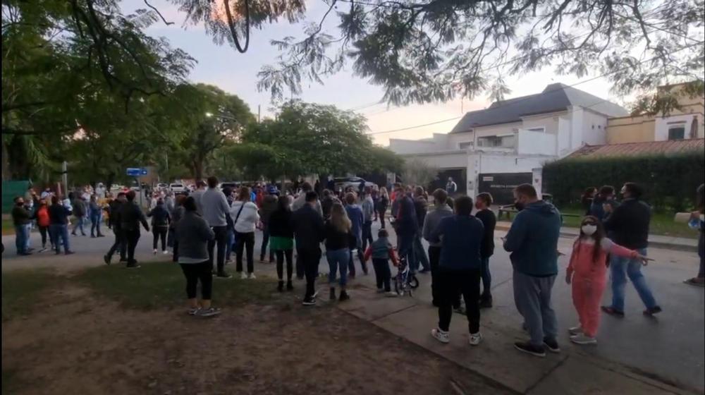 protesta casa de manzur