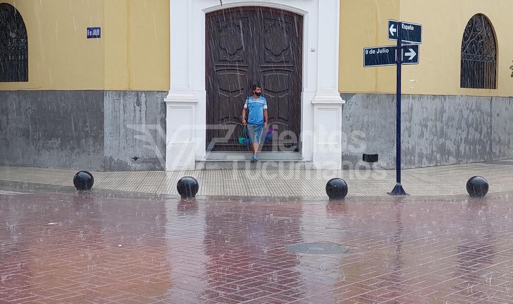 Lluvia tormenta alerta