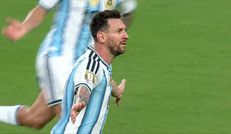 messi-gol-argelia