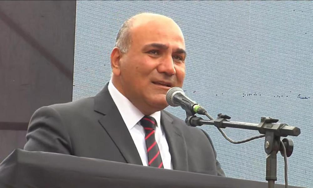 Manzur